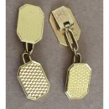Pair of Vintage 18 karat Gold patent Cufflinks - head 15mm x 10.5mm - 9.8 grams