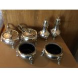 Lot of 6 pieces of Garrard&Co Silver Condiments - 2 x Salts, 2 x Mustard Pots, 2 x Pepper Pots.