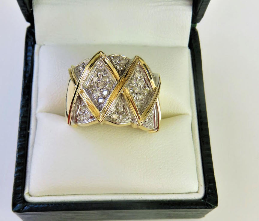 14K yellow gold diamond set ring, 8.3g , Size N - Image 4 of 6