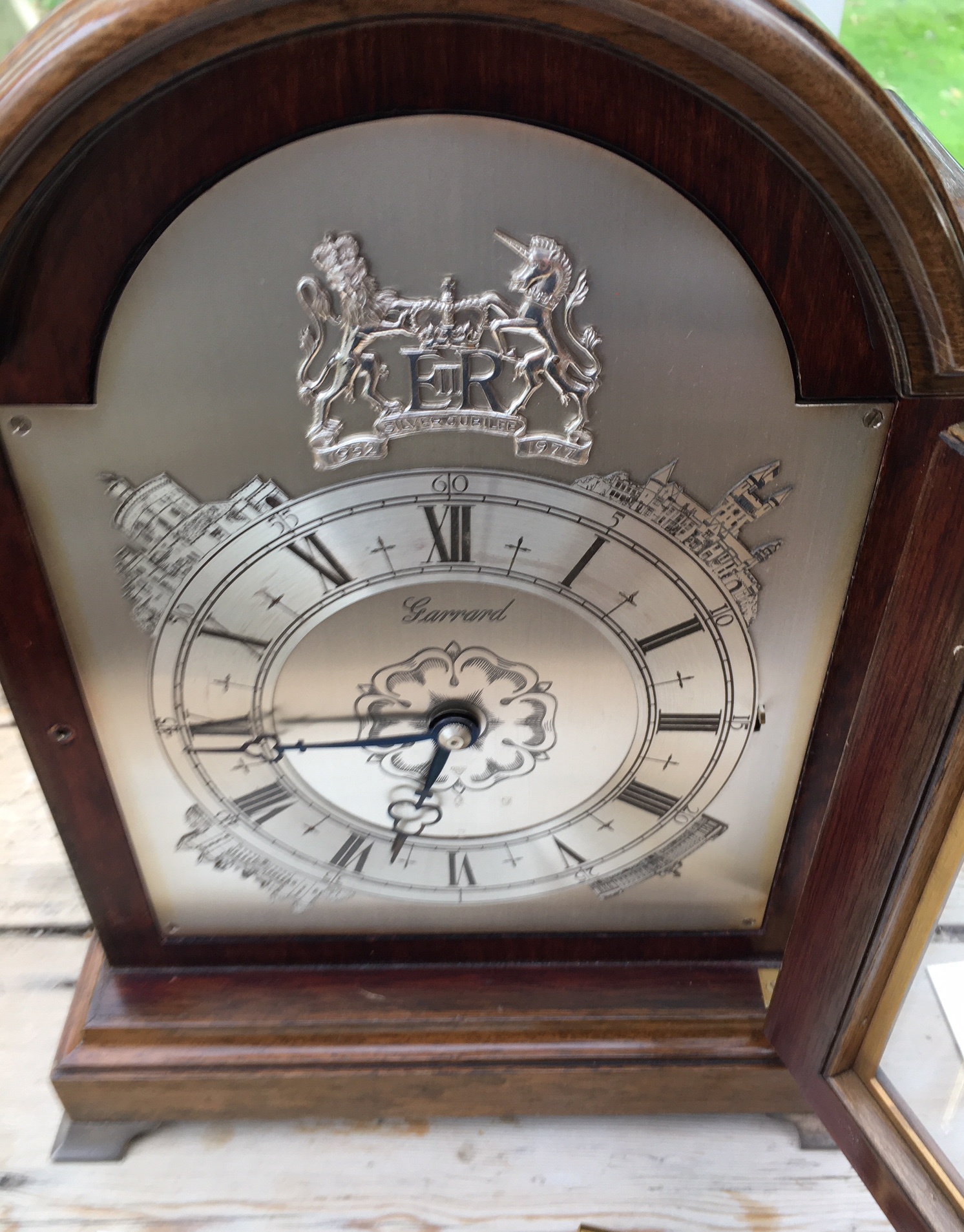 Garrard&Co London (Elliot&Co) Silver Jubilee Clock number 13/250 - working. - Image 3 of 8