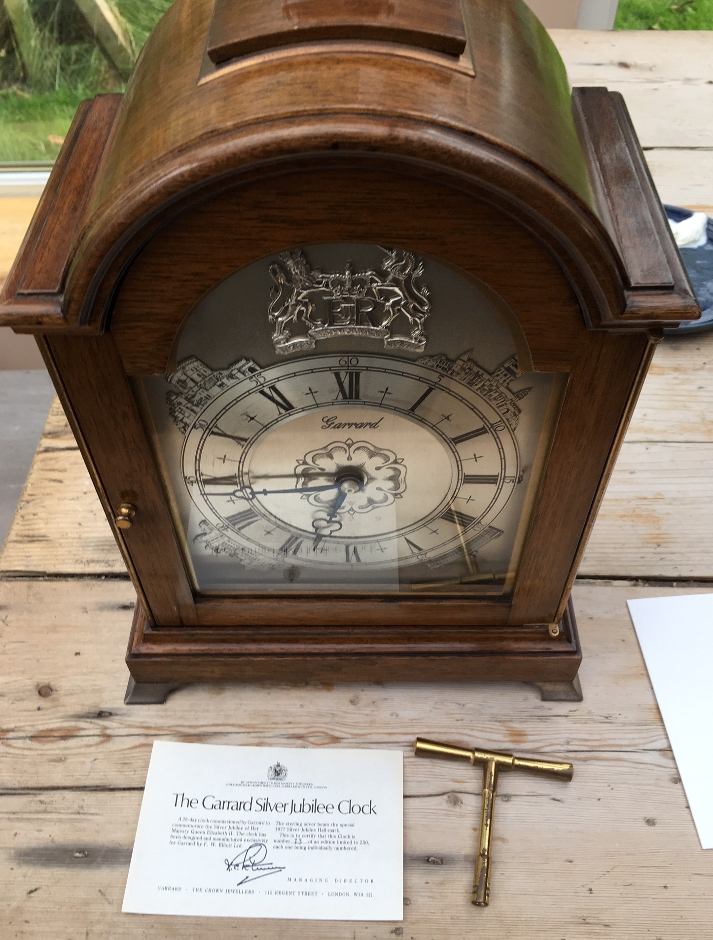 Garrard&Co London (Elliot&Co) Silver Jubilee Clock number 13/250 - working.