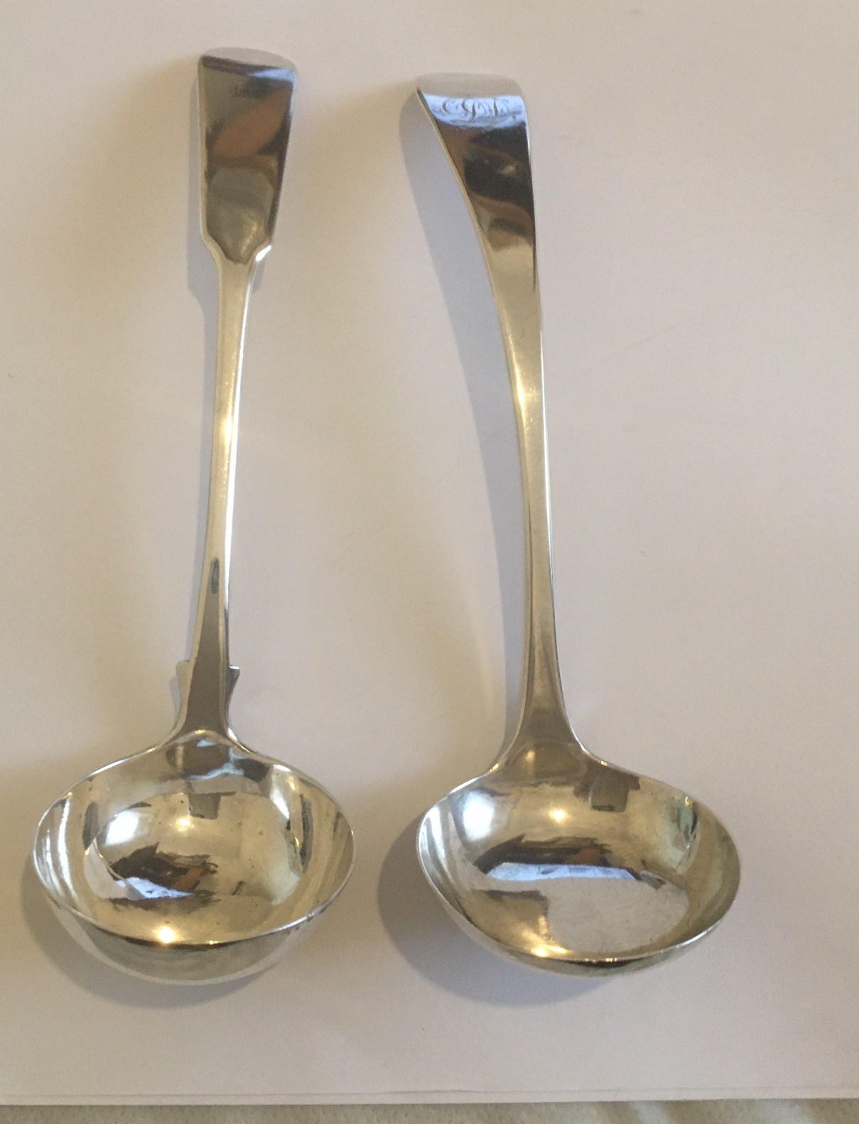 Lot of 2 Georgian Edinburgh Hallmarked Silver Toddy Ladles - 6" long (26g) and 5 7/8" (29g)