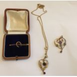 Lot of 9ct Gold Jewelled Pendant&17" Chain, 9ct Jewelled Pendant and Gold Horseshoe Brooch.