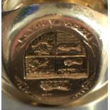 Vintage 18 (750) karat Gold Gents Seal Ring UK size UK size (Q) - 36 grams.