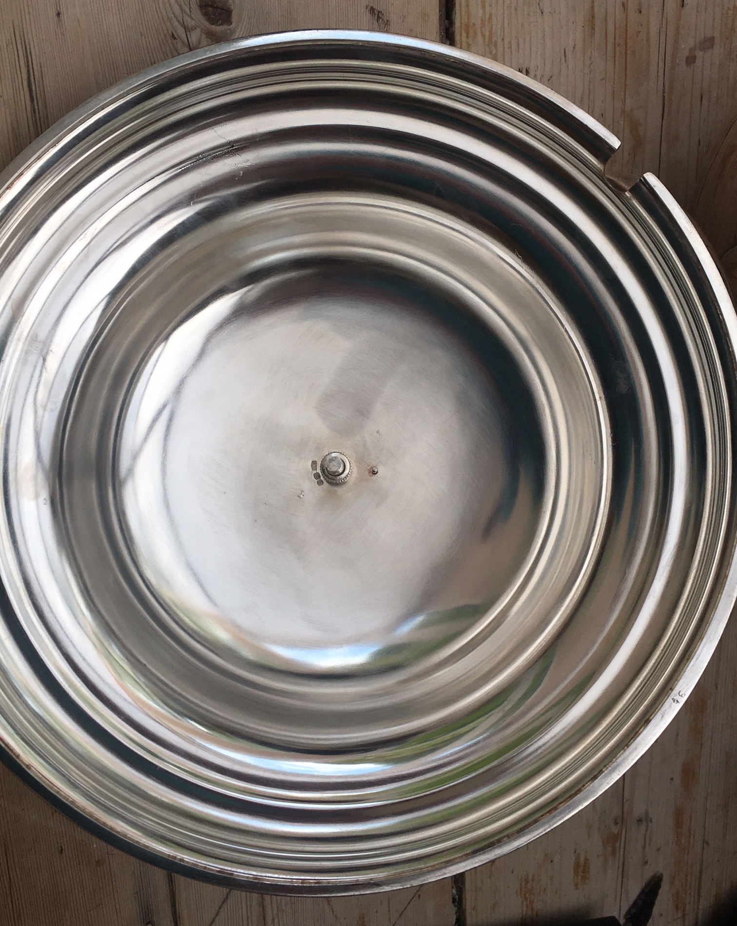 Large Vintage Solid Silver Tureen 15" x 12" - 3.8 kilos. - Image 8 of 9