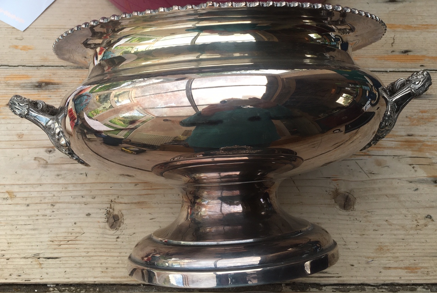 Large Vintage Solid Silver Tureen 15" x 12" - 3.8 kilos. - Image 4 of 9