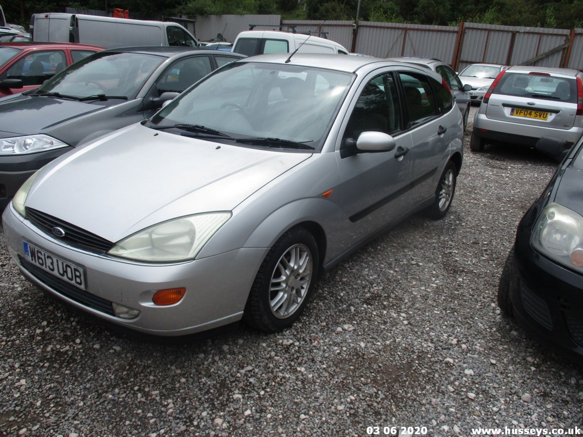 FORD FOCUS GHIA - W613UOB-1989cc 5 Dr Hatchback-63788 MILES REAR WINDOWS STUCK DOWN