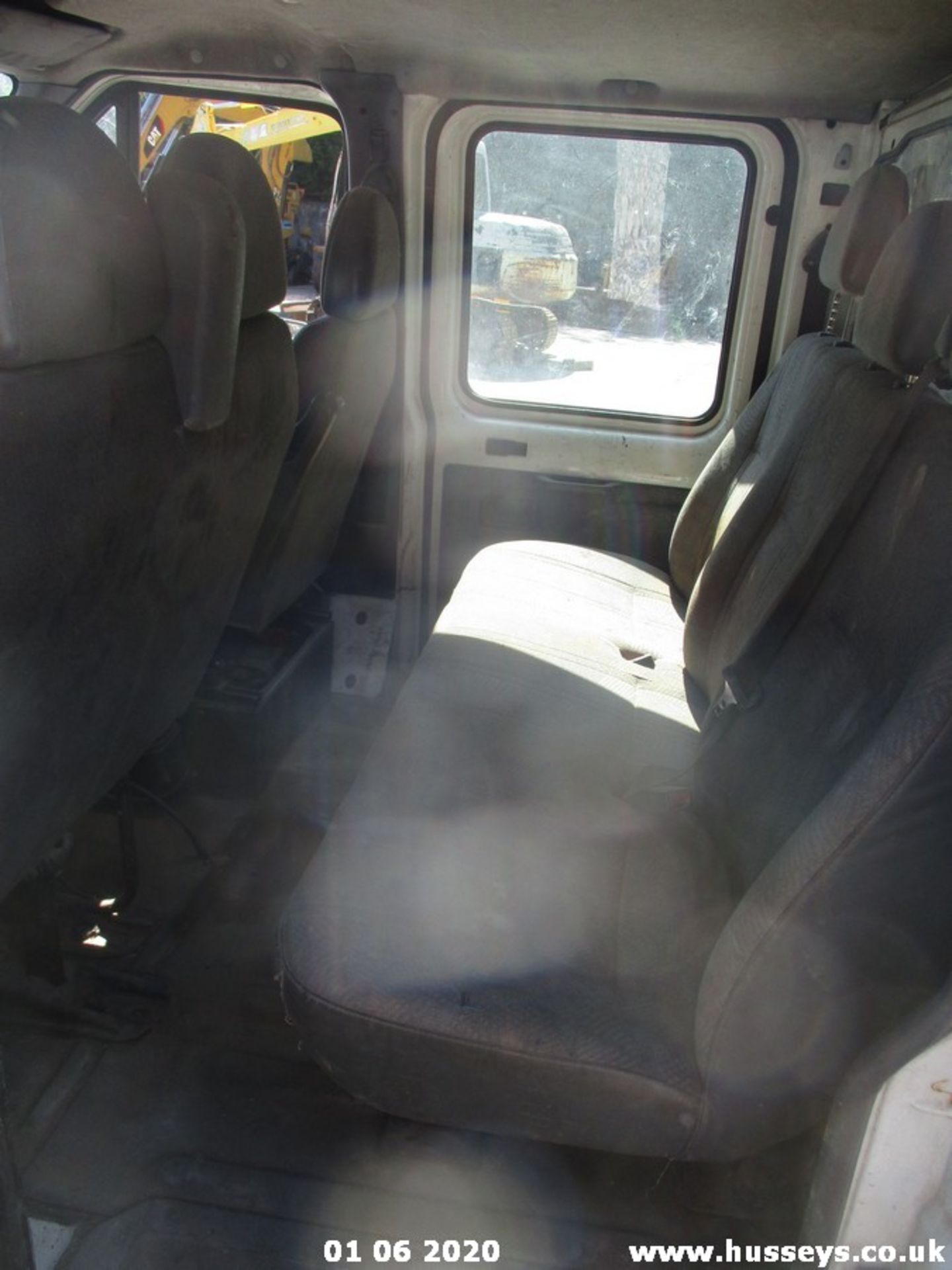 FORD TRANSIT 350 LWB - WD05HWF-2402cc Truck Diesel- 131168 MILES - Image 7 of 8