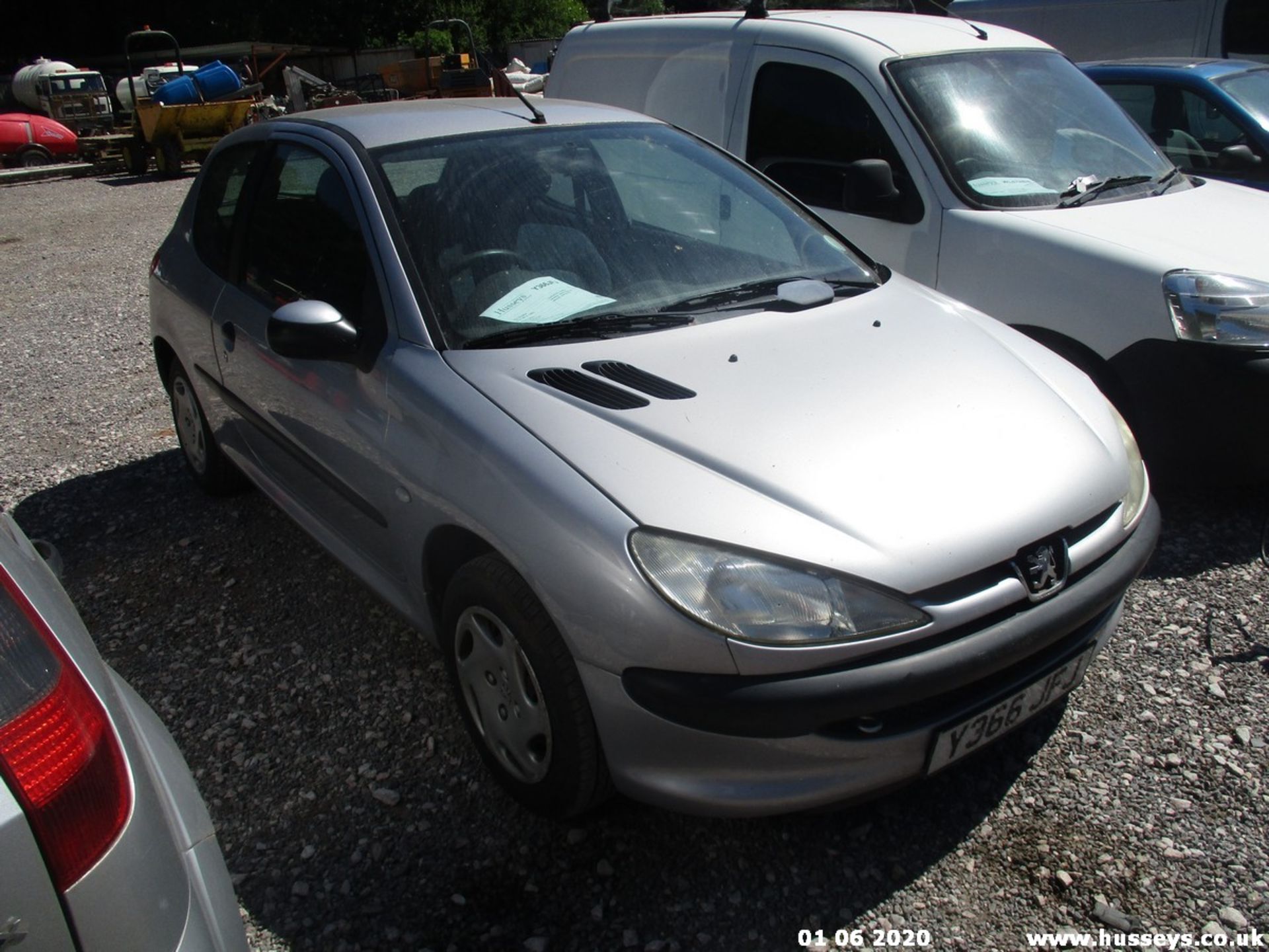 PEUGEOT 206 LX - Y366JFJ- 1360cc 3 Dr Hatchback- 88169 MILES