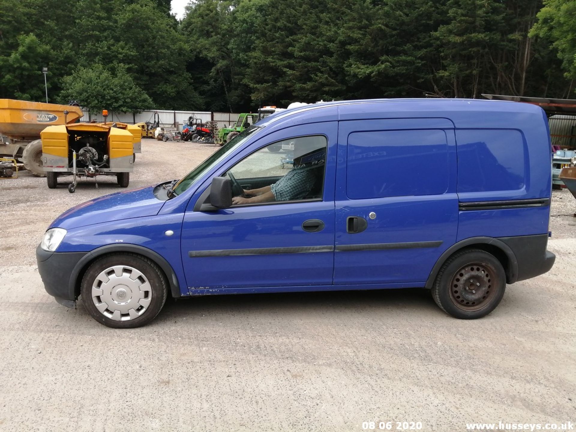 VAUXHALL COMBO 2000 CDTI 16V - EJ56ENF -1248cc Van Diesel - 124864 MILES - Image 2 of 4