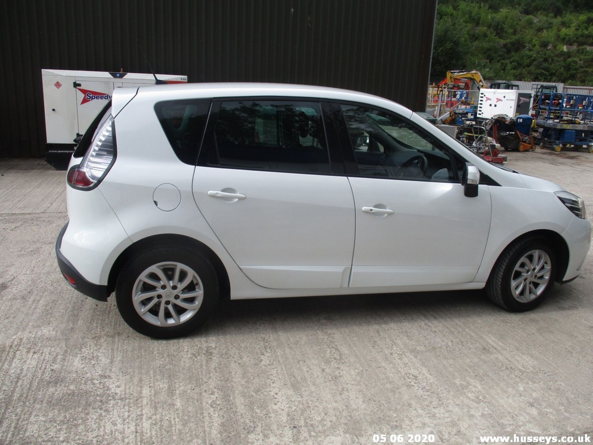 RENAULT SCENIC D-QUE TT ENERGY DC - WJ63OKP- 1598cc 5 Dr MPV Diesel - 155010 MILES - Image 4 of 6