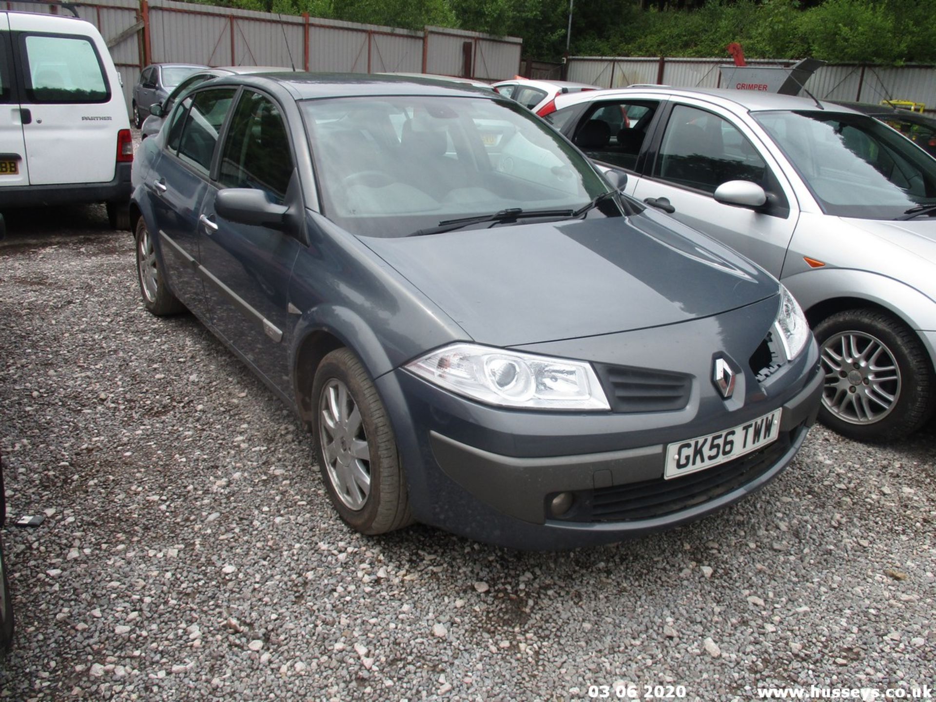 RENAULT MEGANE DYNAMIQUE DCI 106 - GK56TWW-1461cc 4 Dr Saloon Diesel- 101940 MILES - Image 2 of 4