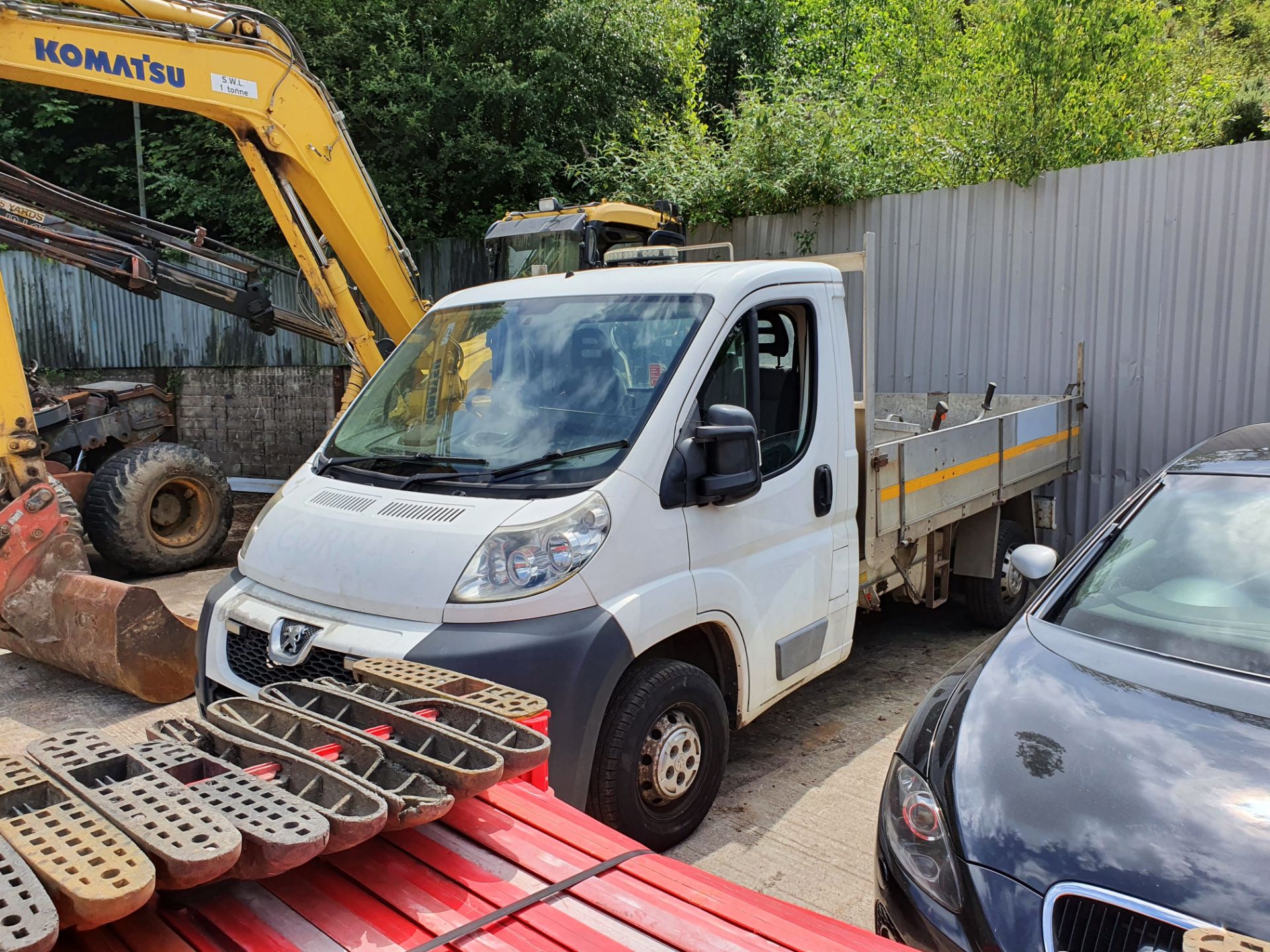 12/12 Peugeot Boxer 335 L2 DIESEL - 2.2 HDi 130ps (White) (Direct Cormac) - Image 4 of 4