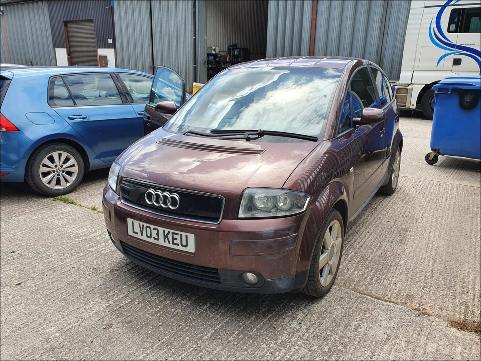 03/03 Audi A2 FSI SE - 1598cc 5dr Hatchback (Red, 61k) - Image 7 of 8