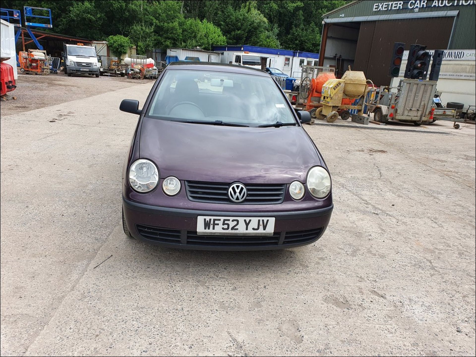 02/52 Volkswagen Polo S - 1200cc 3dr Hatchback (Red, 74k) - Image 2 of 11