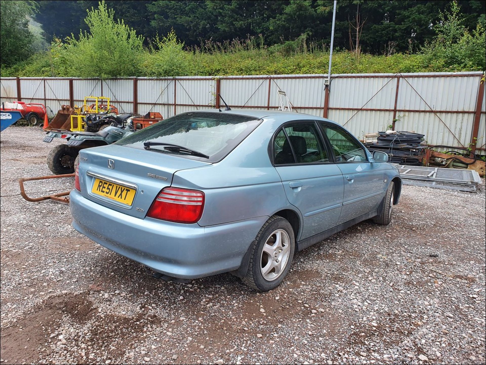 01/51 Honda Accord VTEC SE Exec - 1997cc 5dr Hatchback (Green, 81k) - Image 2 of 9