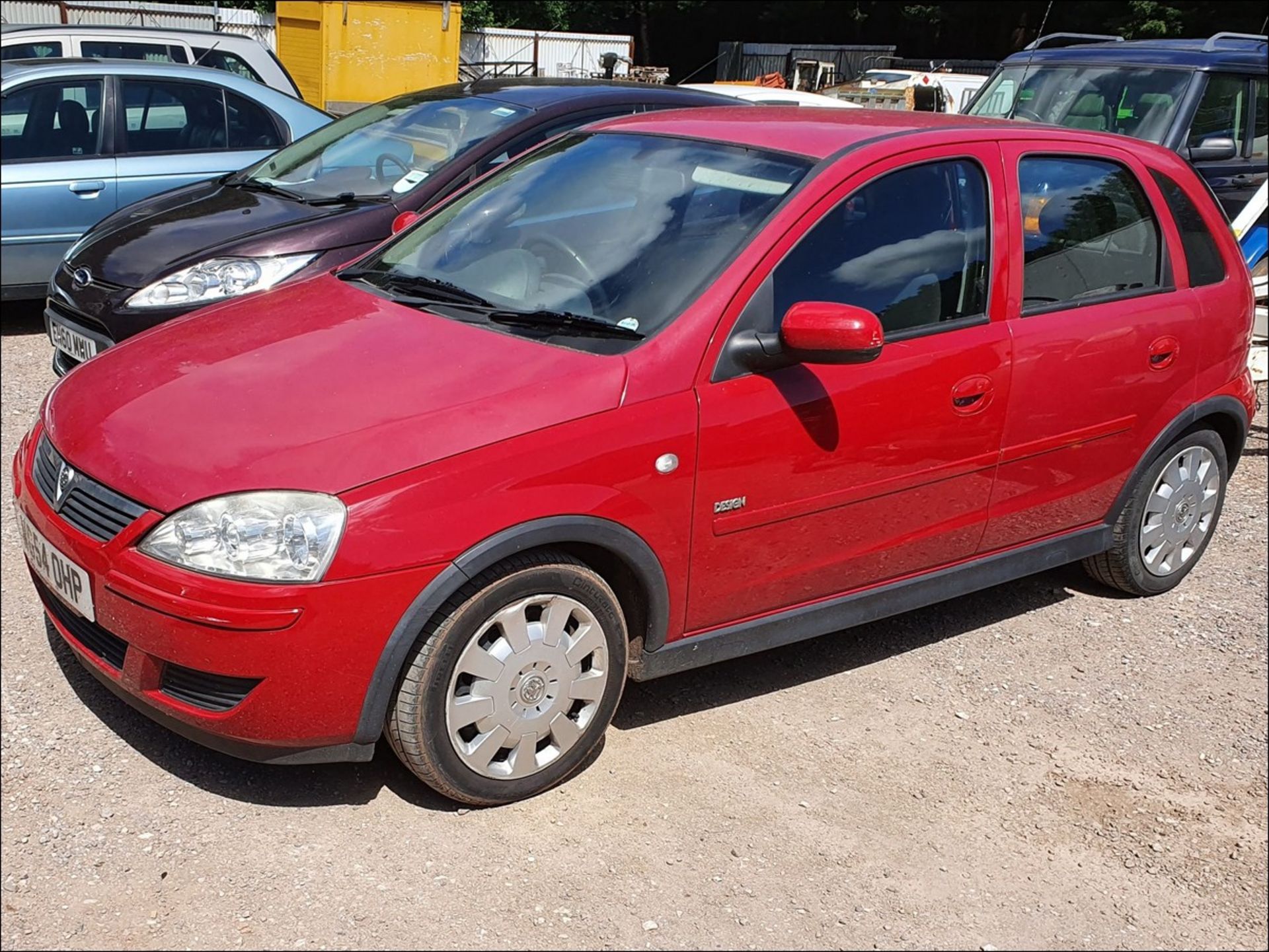 04/54 Vauxhall Corsa Design 16V Twinport - 1364cc 5dr Hatchback (Red, 56k)