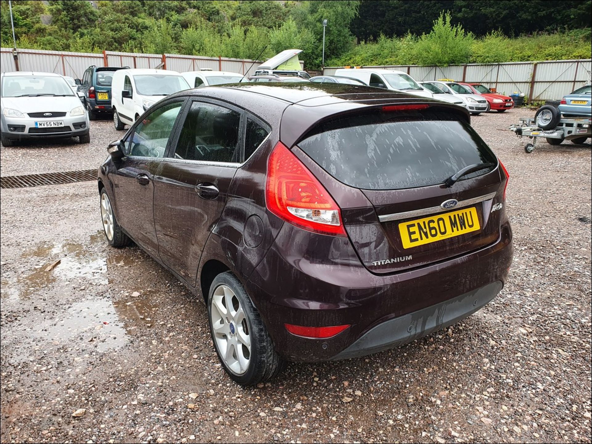 11/60 Ford Fiesta Titanium - 1388cc 5dr Hatchback (Red, 34k) - Image 8 of 11