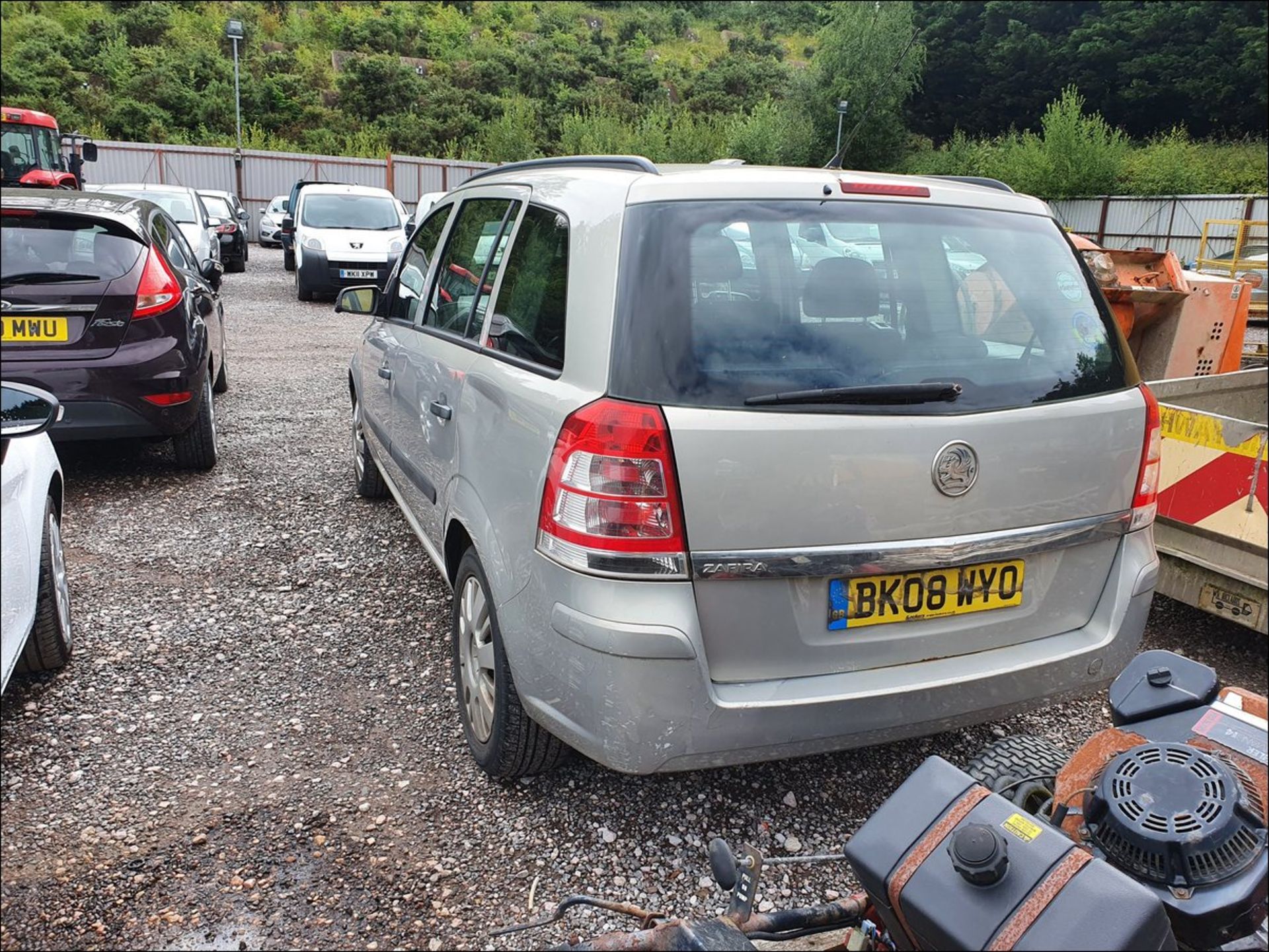 08/08 Vauxhall Zafira Life MPV (86k) - Image 3 of 12