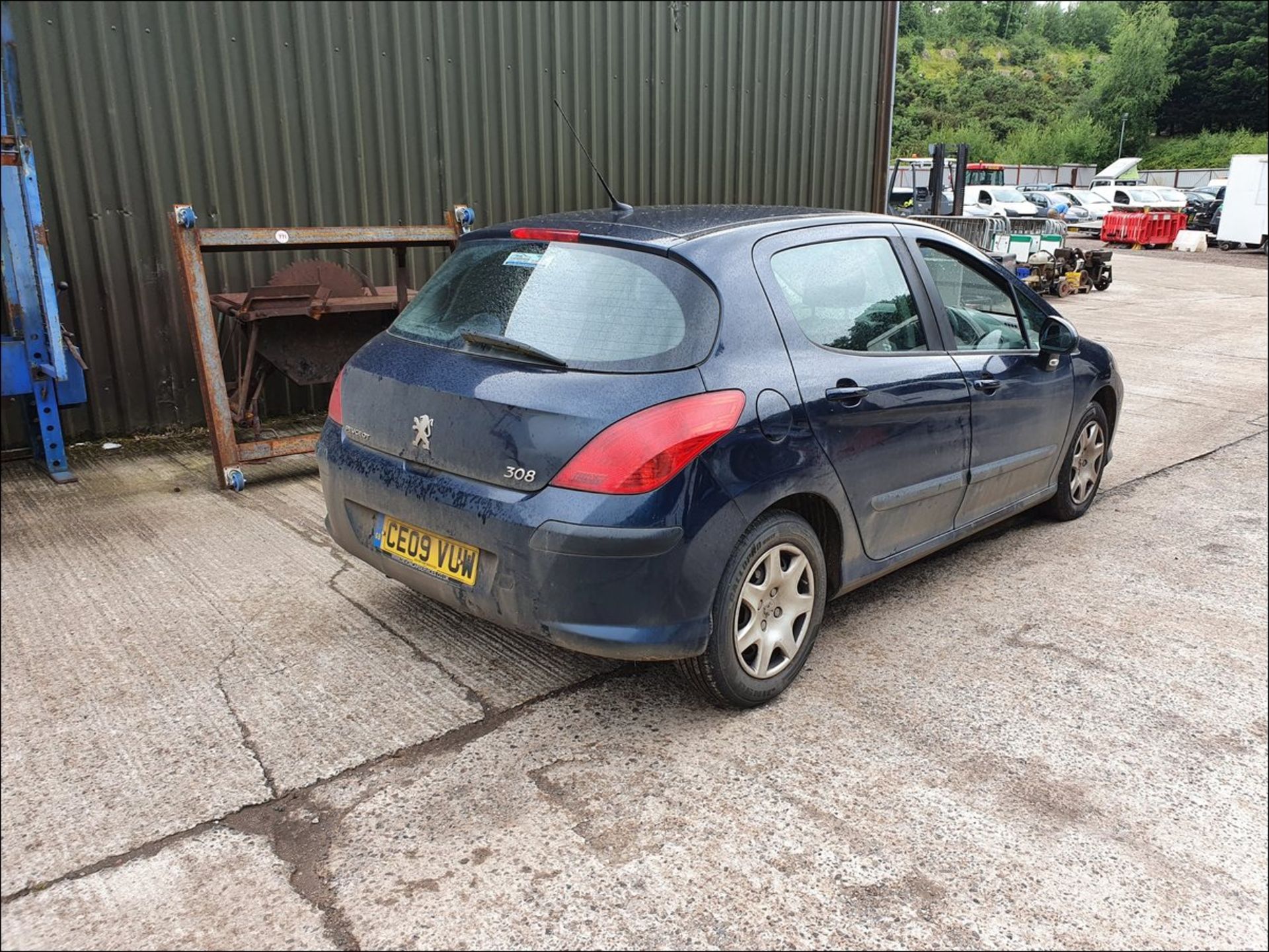 09/09 Peugeot 308 S DT - 1560cc 5dr Hatchback (Blue, 145k) - Image 2 of 10