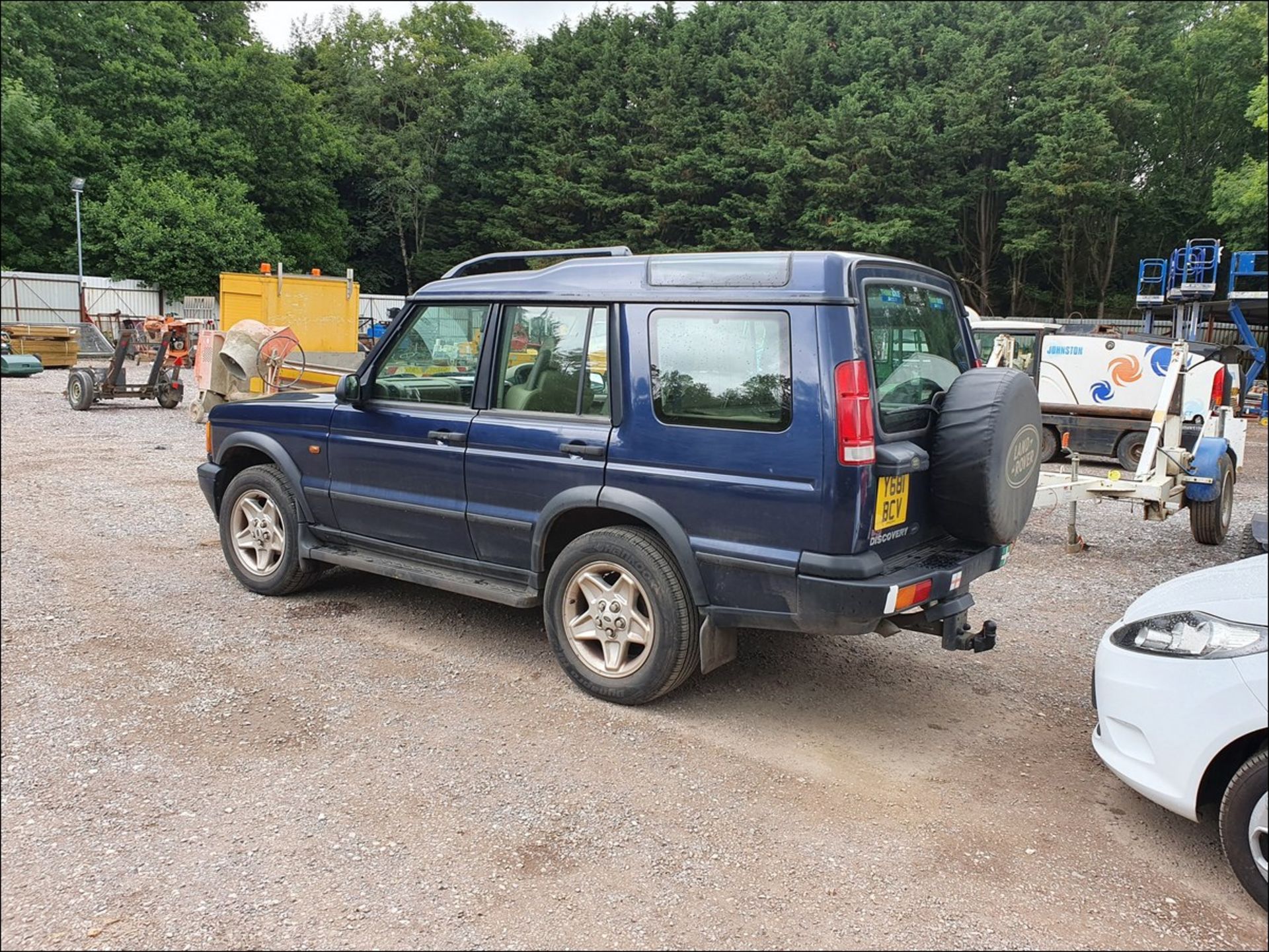 01/Y Land Rover Discovery TD5 ES - 2495cc 5dr Estate (Blue, 143k) - Image 6 of 11