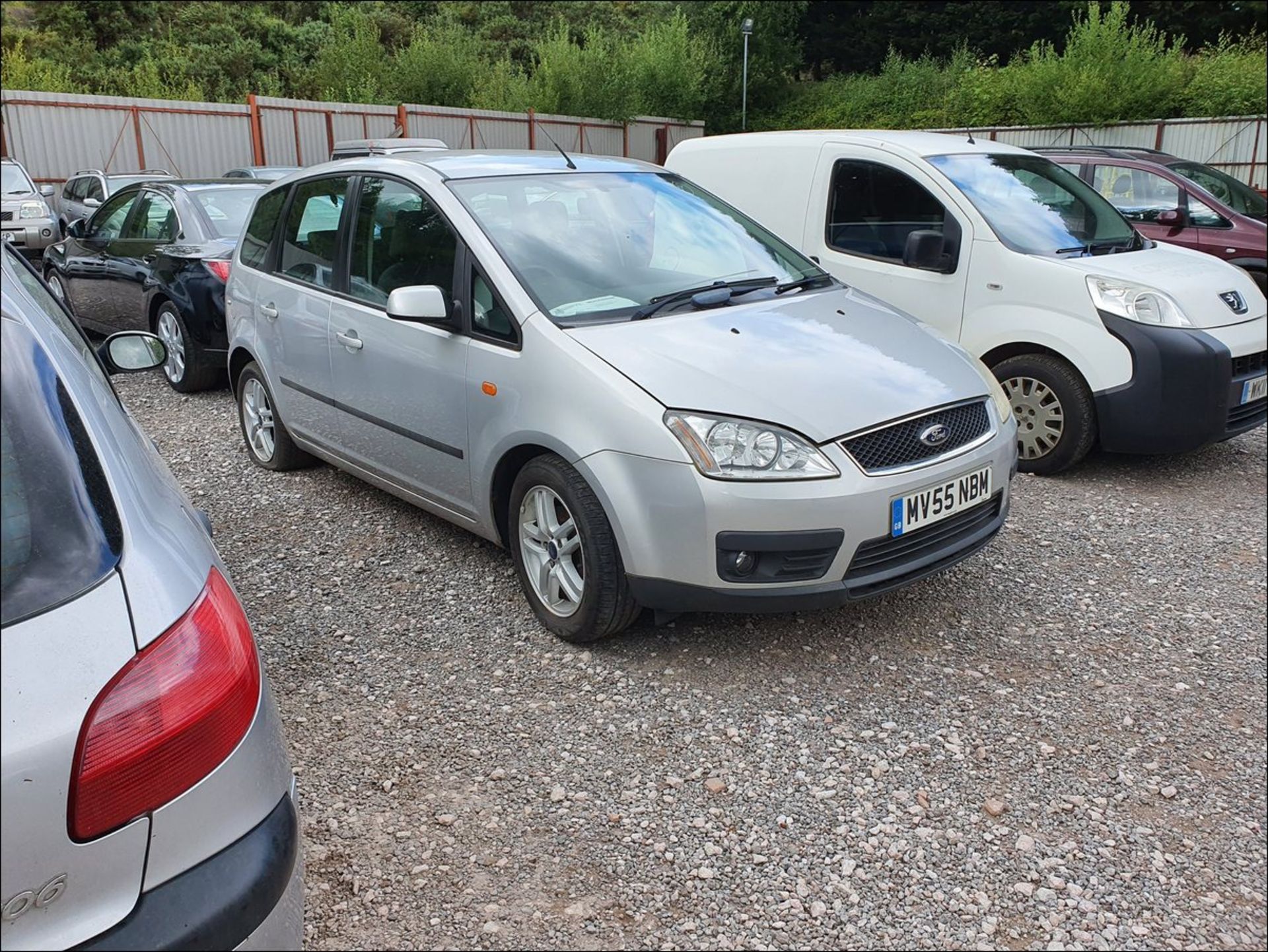 05/55 FORD FOCUS C-MAX ZETEC - 1798cc 5dr MPV (Silver, 77k) - Image 13 of 17