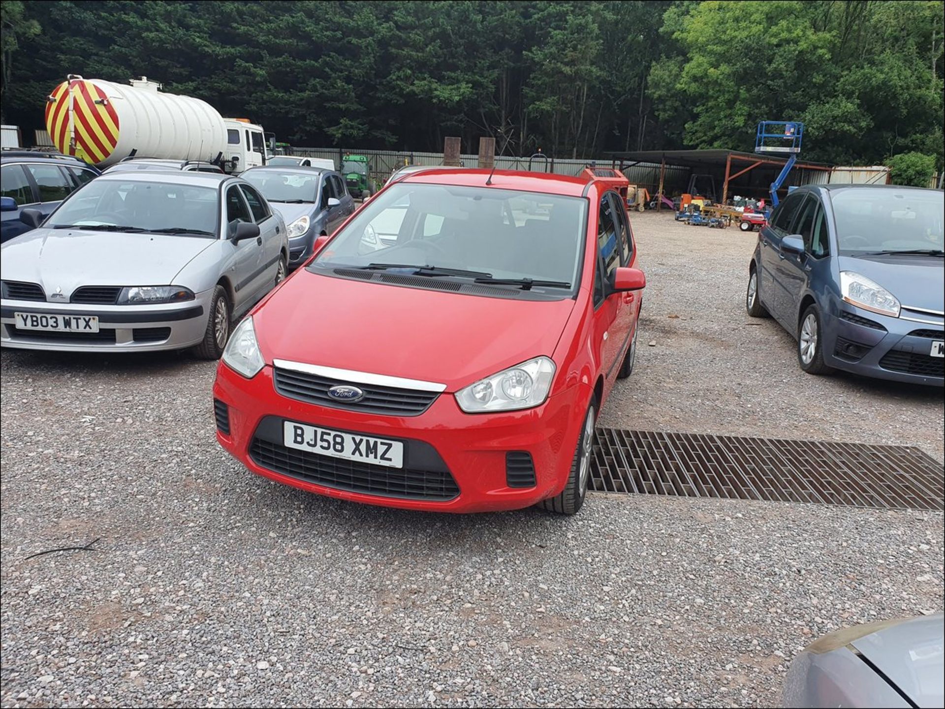 08/58 FORD C-MAX STYLE TD 90 - 1560cc 5dr MPV (Red, 153k) - Image 3 of 12