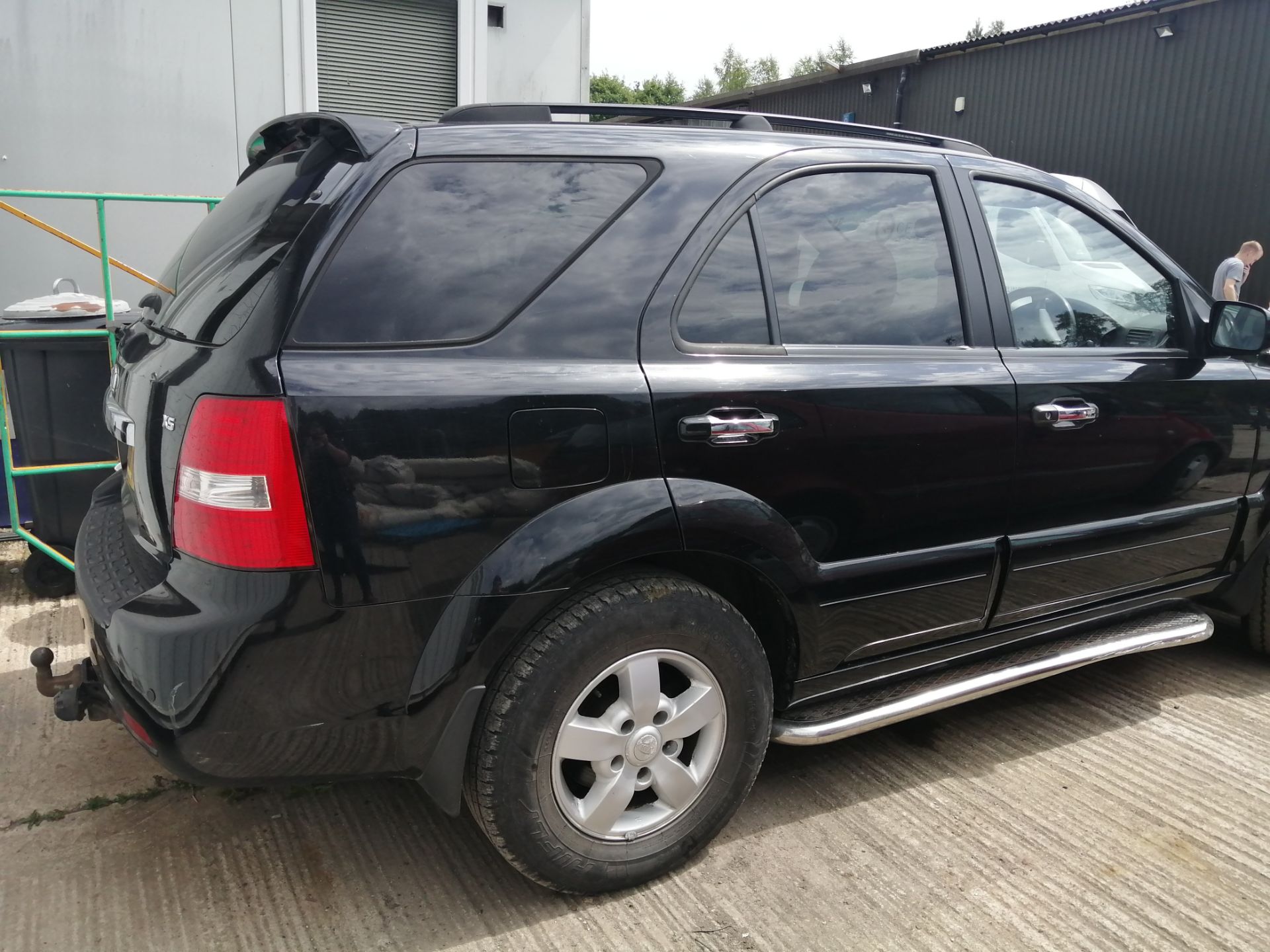 07/07 KIA SORENTO XS AUTO - 2497cc 5dr Estate (Black, 103k) - Image 5 of 10