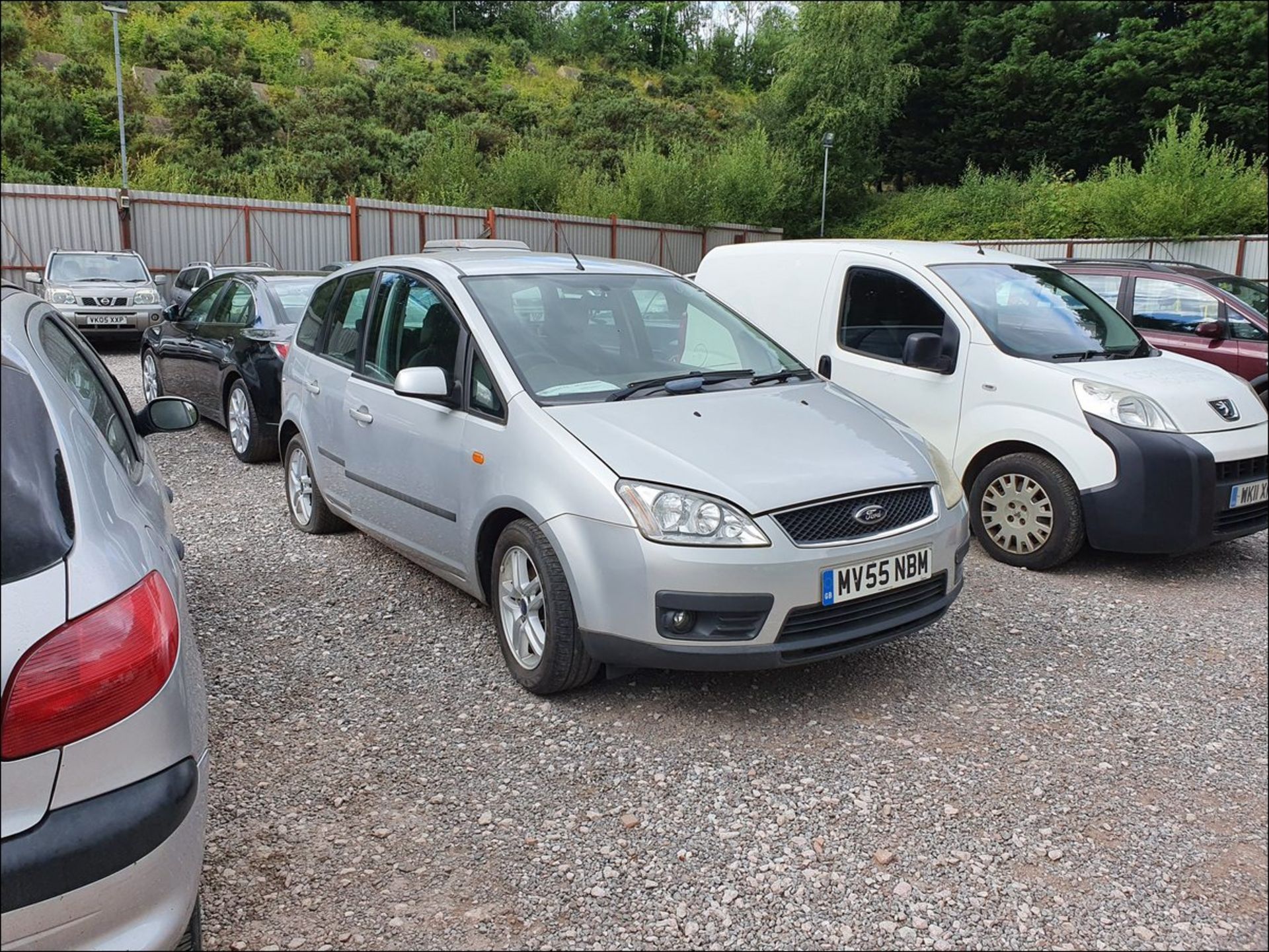 05/55 FORD FOCUS C-MAX ZETEC - 1798cc 5dr MPV (Silver, 77k) - Image 4 of 17