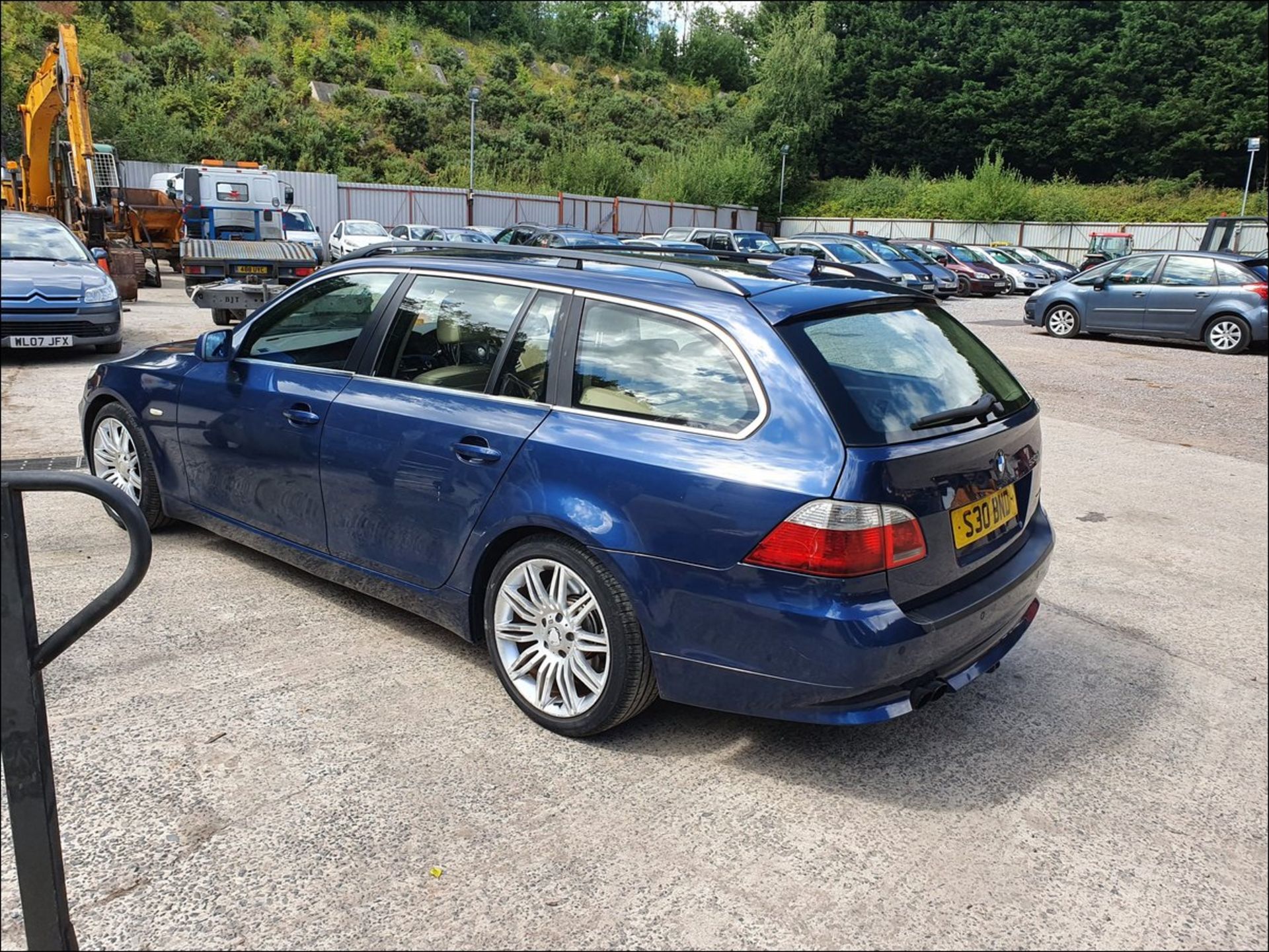 2005 BMW 530D SE TOURING AUTO - 2993cc 5dr Estate (Blue, 195k) - Image 3 of 11