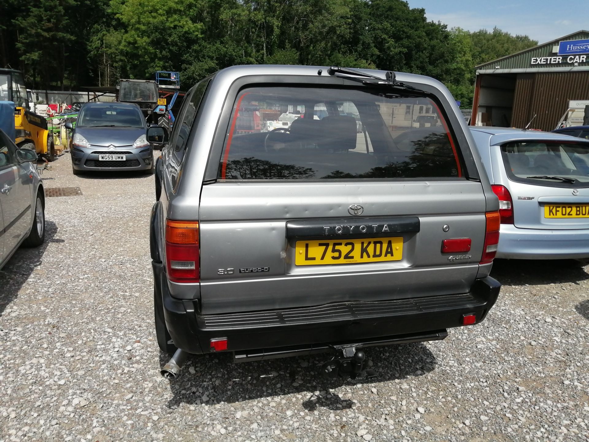 93/L TOYOTA 4 RUNNER ESTATE - 3000cc 5dr 4x4 (Grey, 139k) - Image 6 of 9