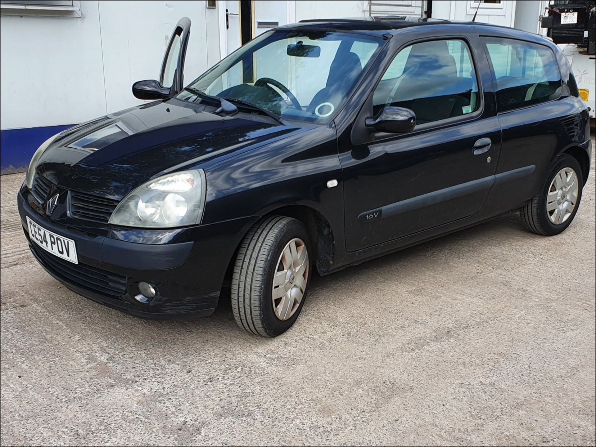 04/54 RENAULT CLIO EXTREME 3 16V - 1149cc 3dr Hatchback (Black, 144k)