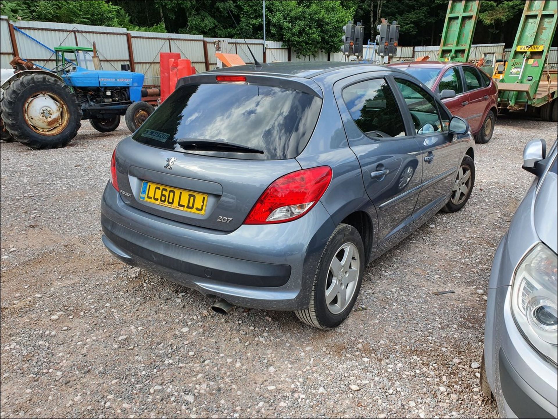 10/60 PEUGEOT 207 SPORT - 1397cc 5dr Hatchback (Grey, 54k) - Image 4 of 14