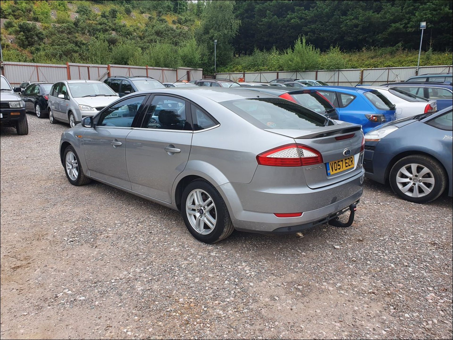 07/57 FORD MONDEO TITANIUM X TDCI140 - 1997cc 5dr Hatchback (Silver, 207k) - Image 10 of 13