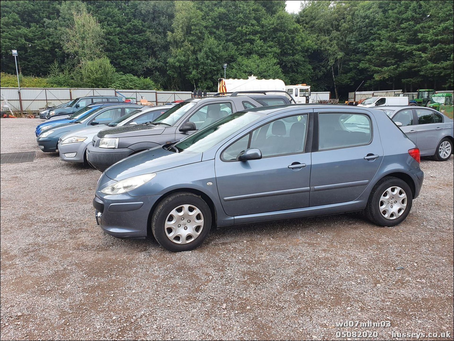 07/07 PEUGEOT 307 X-LINE - 1360cc 5dr Hatchback (Grey, 93k) - Image 3 of 11