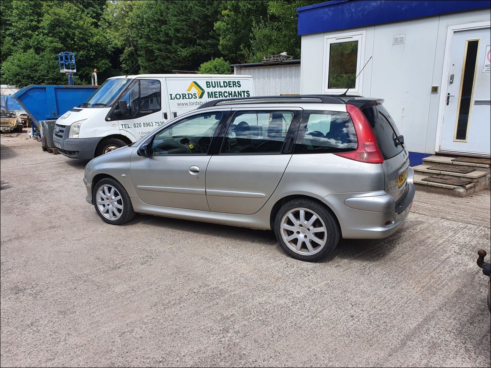 03/53 PEUGEOT 206 SW 16V 138 BHP - 1997cc 5dr Estate (Grey, 75k) - Image 9 of 12