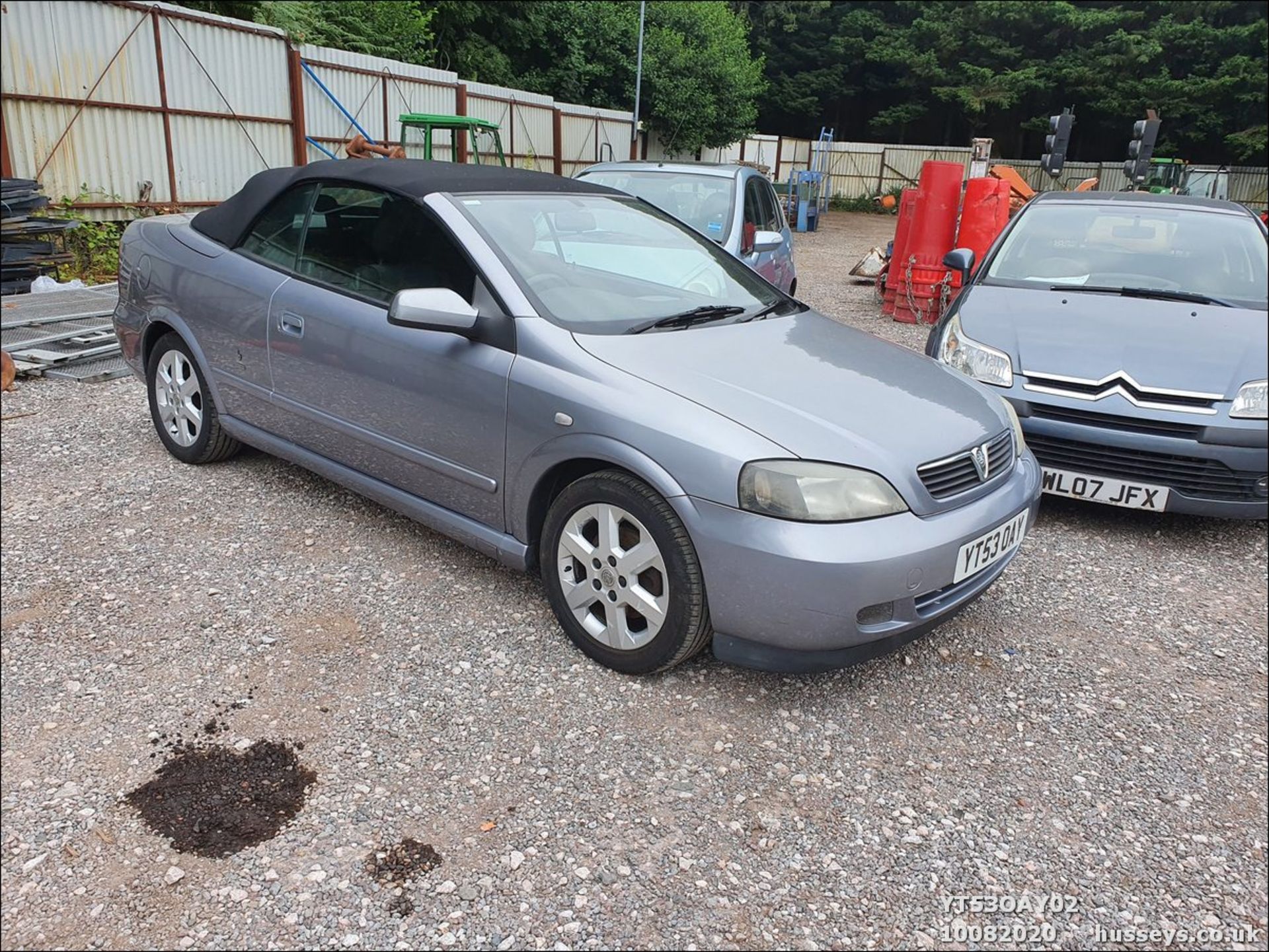 03/53 VAUXHALL ASTRA COUPE CONVERTIBLE - 1796cc 2dr Convertible (Silver, 120k) - Image 2 of 14