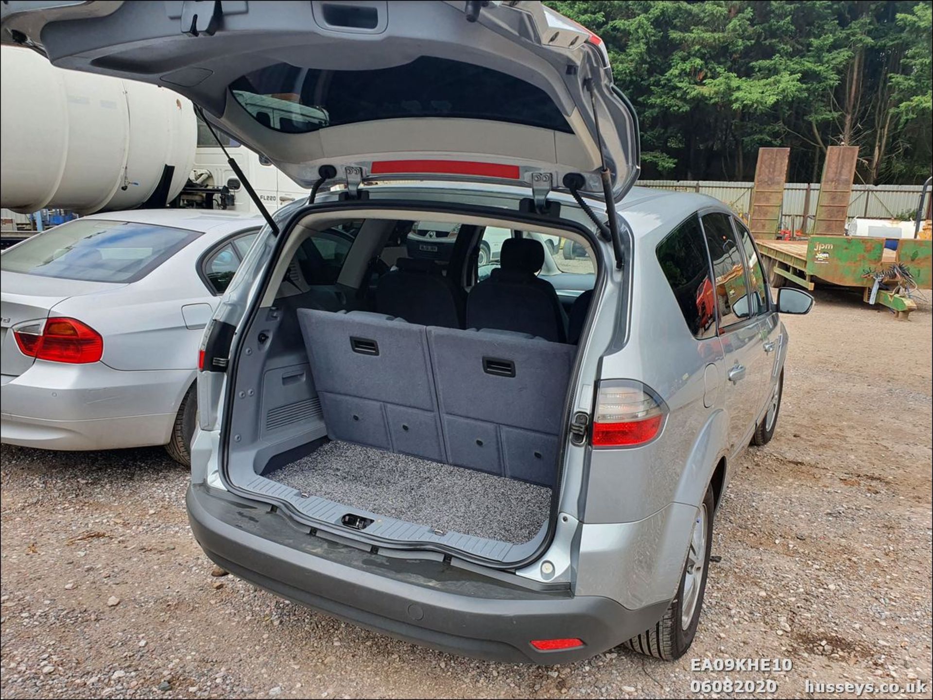 09/09 FORD S-MAX ZETEC TDCI - 1997cc 5dr MPV (Silver, 140k) - Image 10 of 15