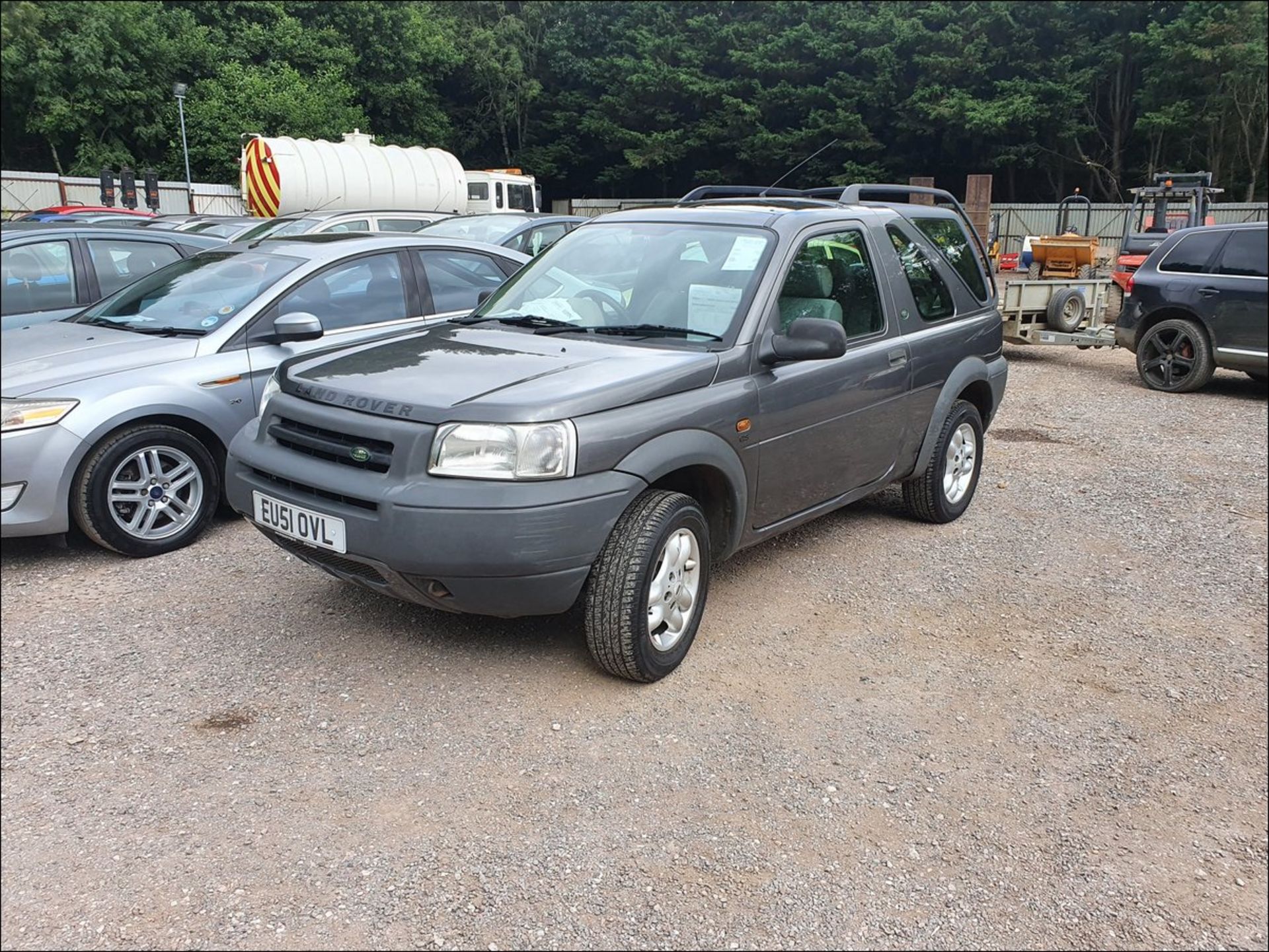 02/51 LAND ROVER FREELANDER V6I GS AUTO - 2497cc 3dr Estate (Grey, 73k) - Image 4 of 13