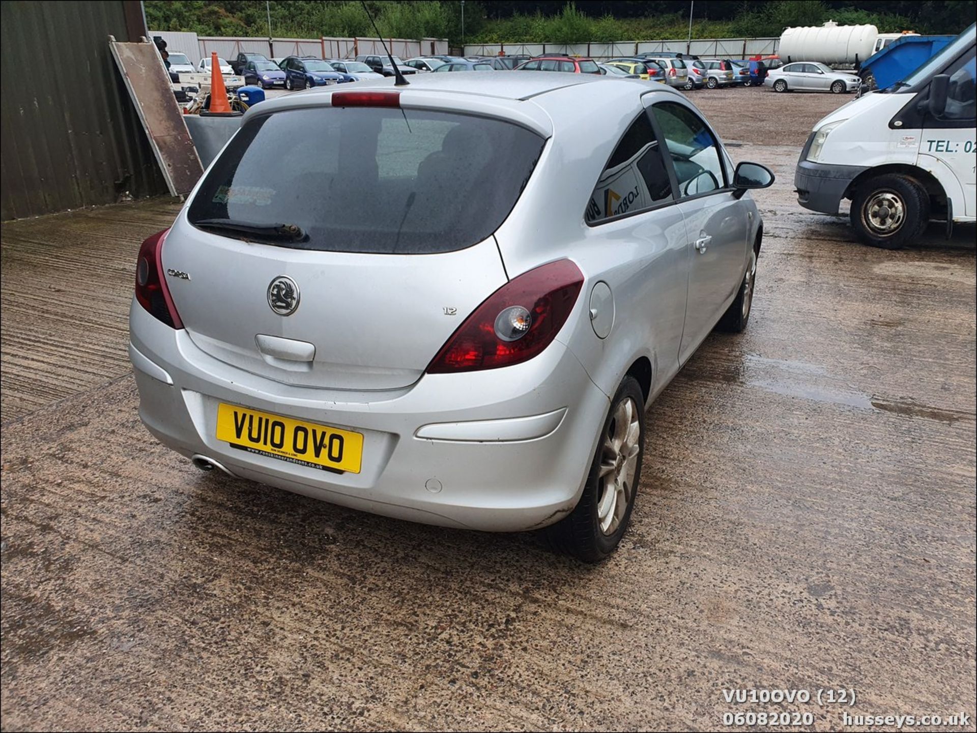 10/10 VAUXHALL CORSA SXI - 1229cc 3dr Hatchback (Silver, 114k) - Image 12 of 14