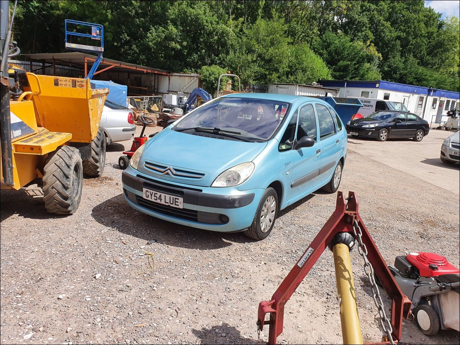 04/54 CITROEN XSARA PICASSO LX 8V - 1587cc 5dr MPV (Blue, 129k) - Image 7 of 9