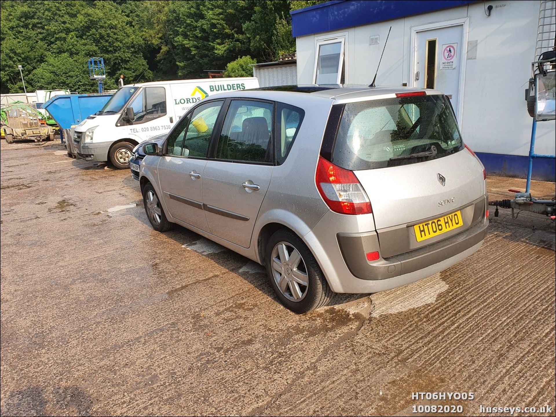 06/06 RENAULT SCENIC DYNAMIQUE VVT - 1598cc 5dr MPV (Silver, 91k) - Image 5 of 12