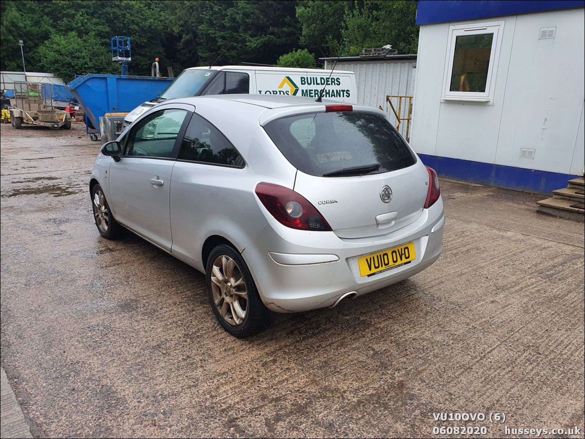 10/10 VAUXHALL CORSA SXI - 1229cc 3dr Hatchback (Silver, 114k) - Image 6 of 14