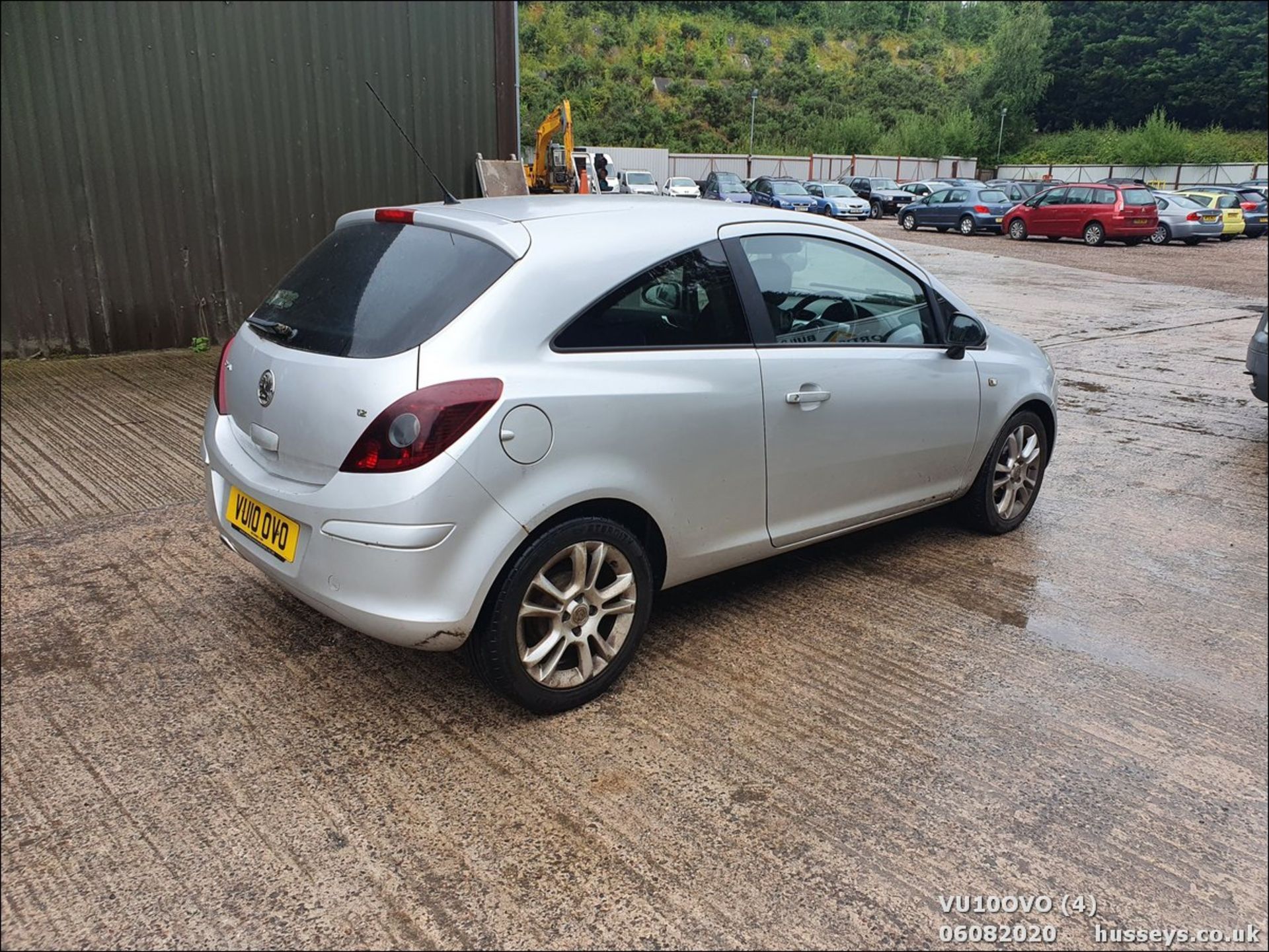 10/10 VAUXHALL CORSA SXI - 1229cc 3dr Hatchback (Silver, 114k) - Image 4 of 14