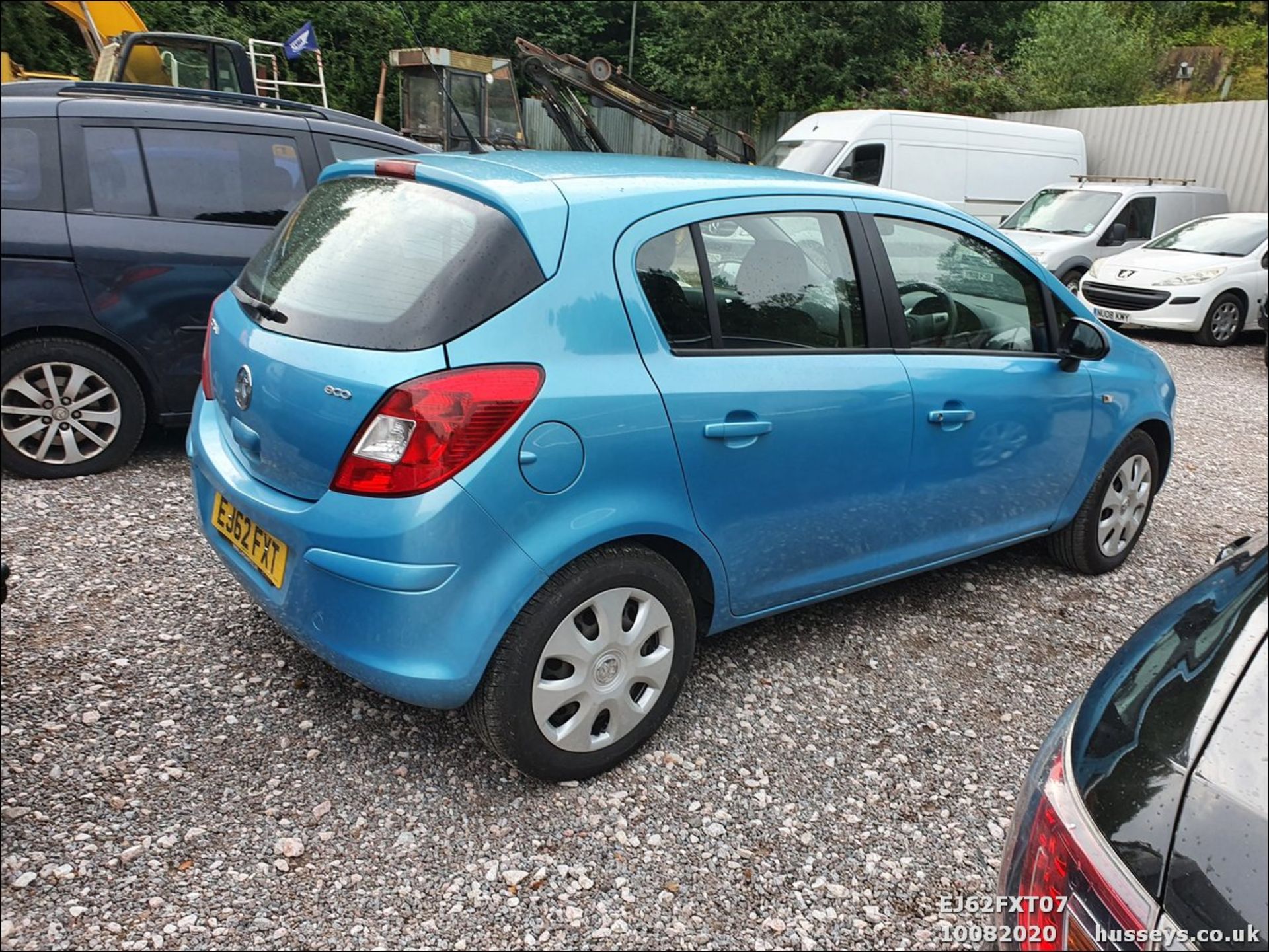 12/62 VAUXHALL CORSA EXCLUSIV CDTIECFLEX - 1248cc 5dr Hatchback (Blue, 81k) - Image 7 of 11