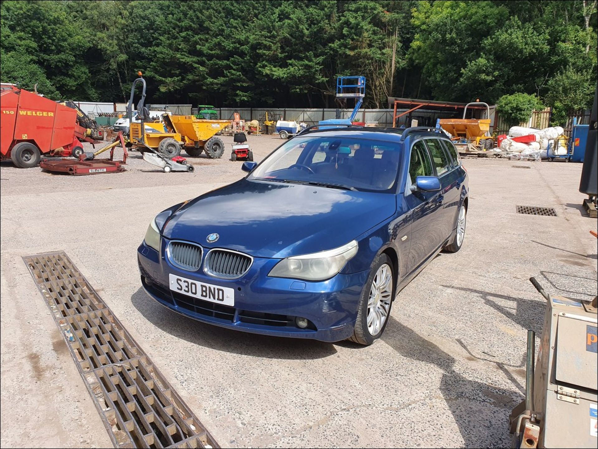 2005 BMW 530D SE TOURING AUTO - 2993cc 5dr Estate (Blue, 195k) - Image 5 of 11