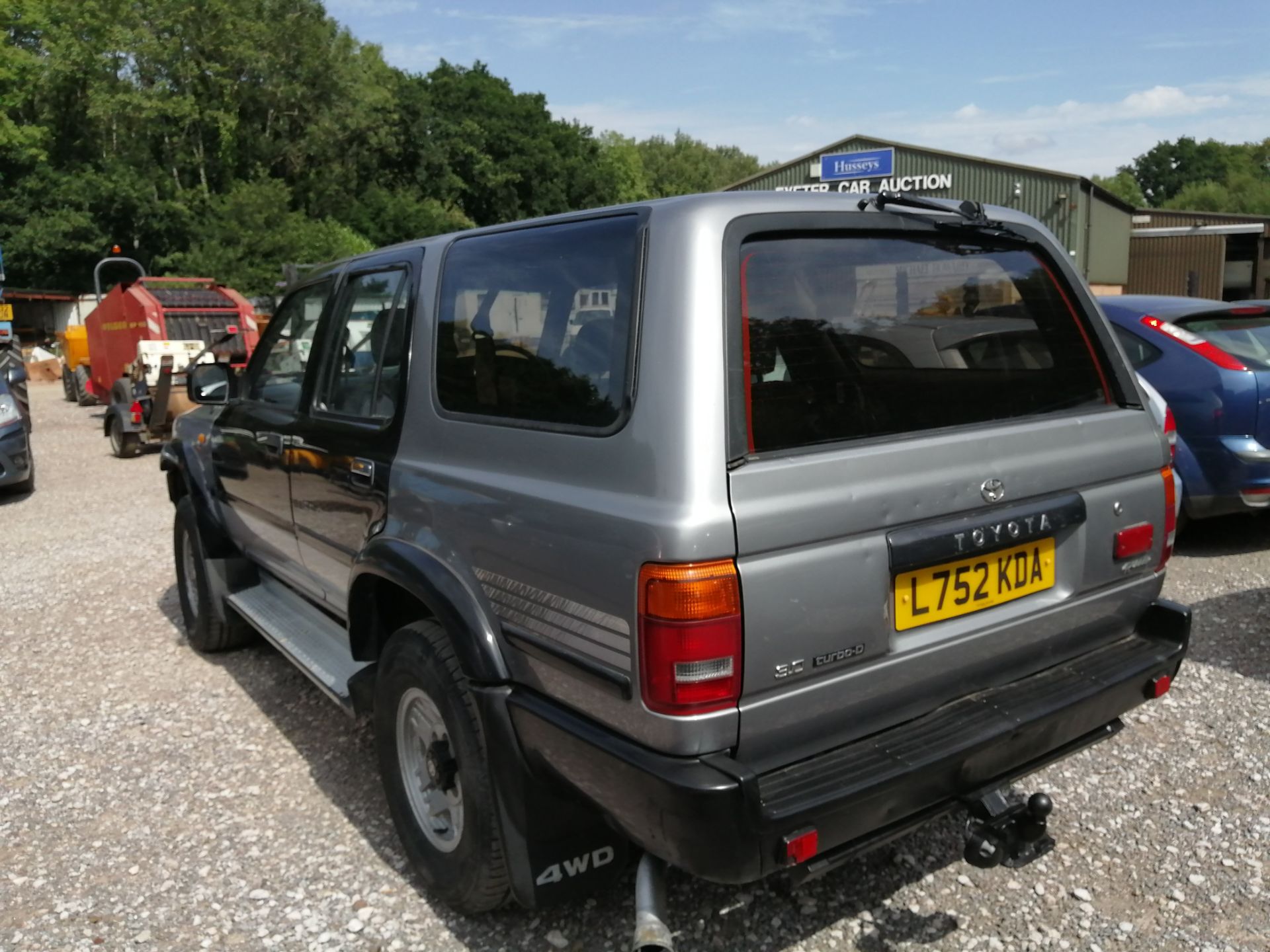 93/L TOYOTA 4 RUNNER ESTATE - 3000cc 5dr 4x4 (Grey, 139k) - Image 5 of 9