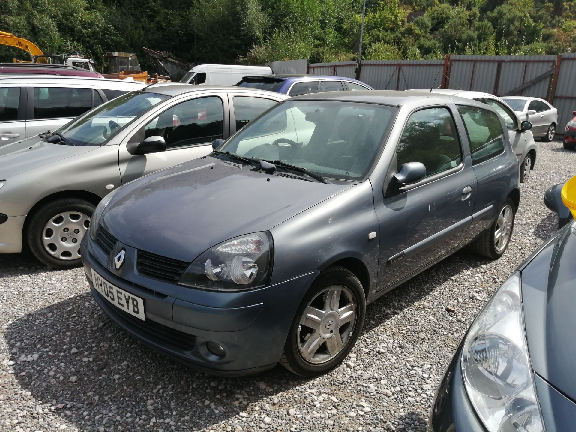 05/05 RENAULT CLIO EXTREME 16V - 1390cc 3dr Hatchback (Blue, 100k)