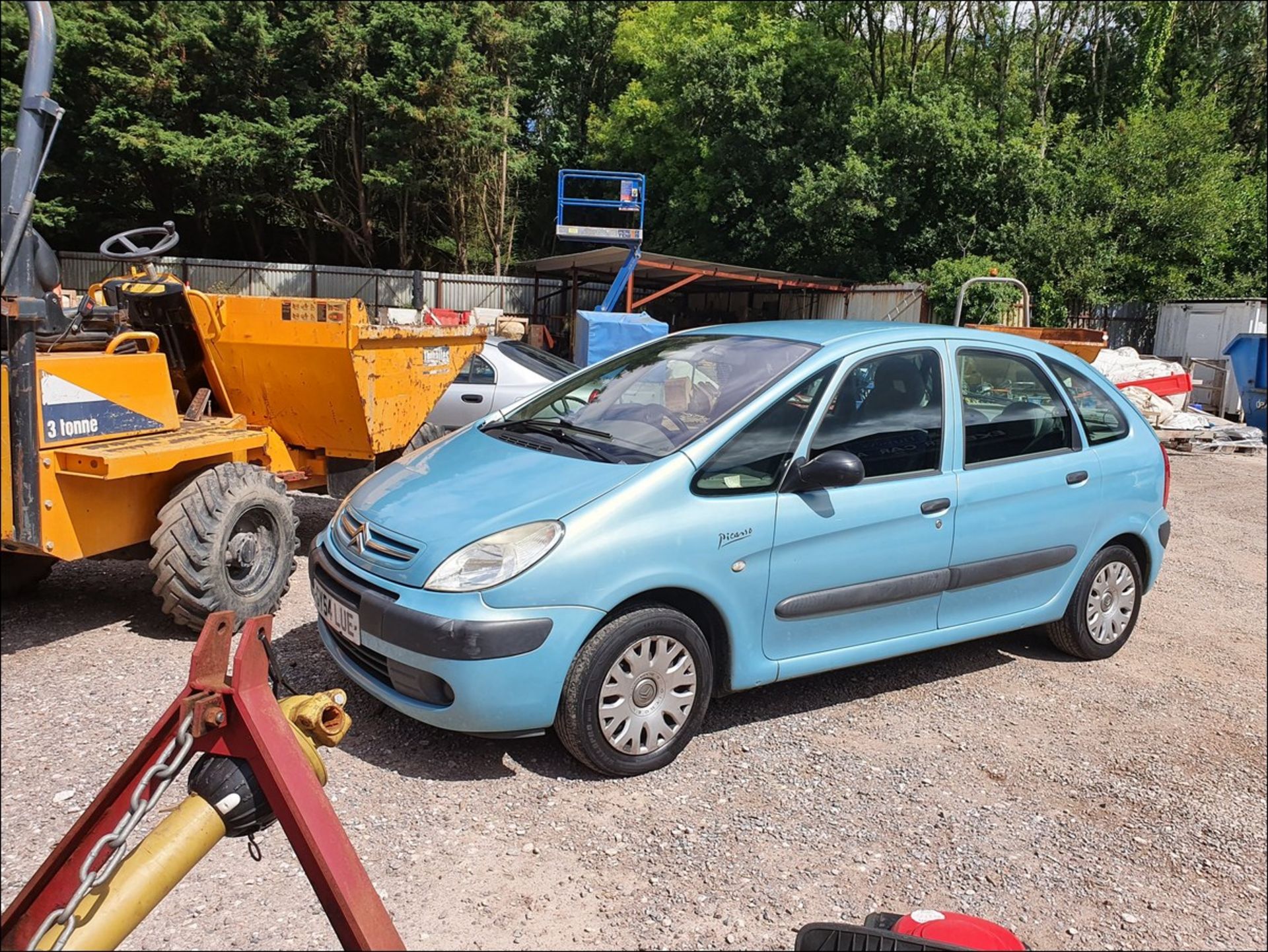 04/54 CITROEN XSARA PICASSO LX 8V - 1587cc 5dr MPV (Blue, 129k) - Image 9 of 9