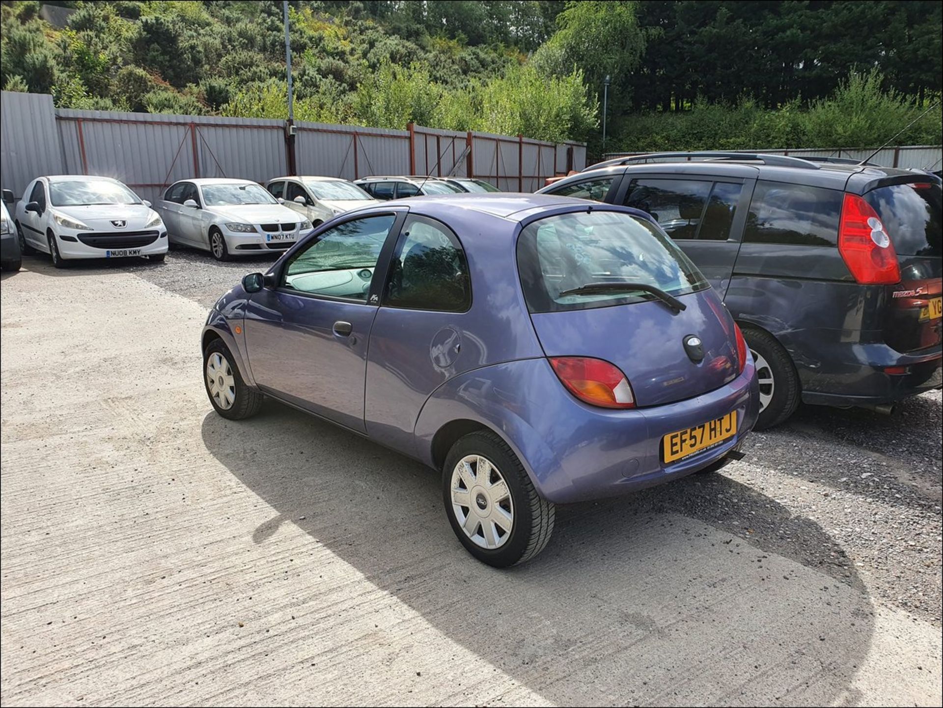 07/57 FORD KA STYLE CLIMATE - 1297cc 3dr Hatchback (Mauve/purple, 69k) - Image 3 of 8